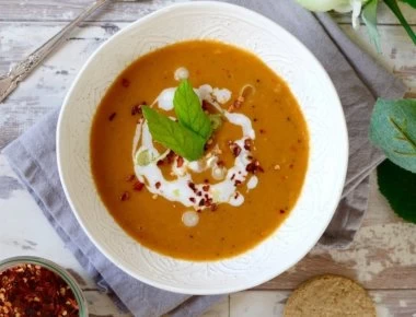 Δέκα νόστιμες εύκολες και θρεπτικές σούπες